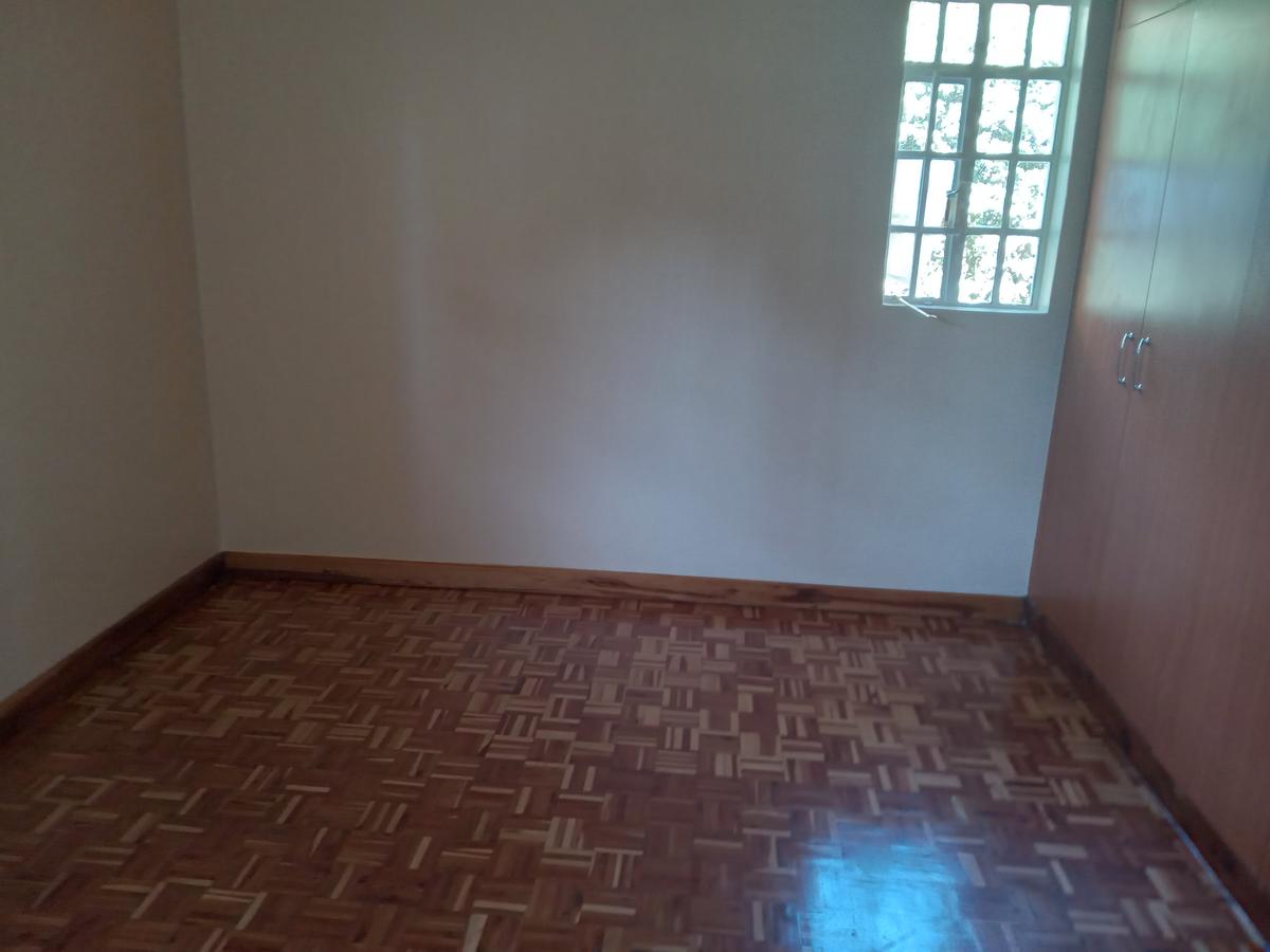 4 Bed House with En Suite at Loresho Area - 11