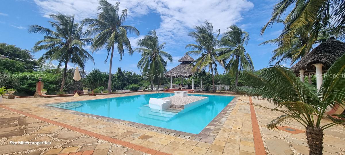 5 Bed House with En Suite at Diani - 1