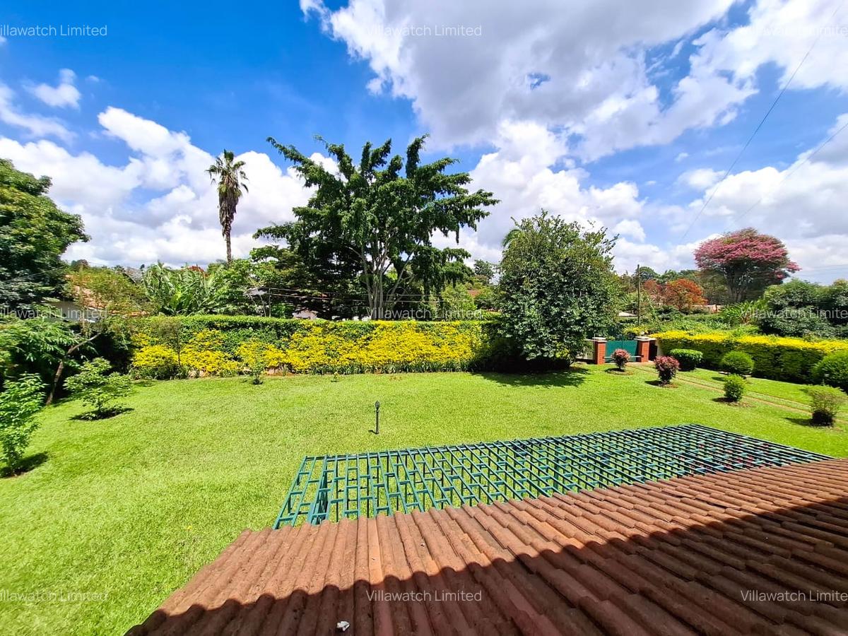 4 Bed House with En Suite at Kaumoni - 5