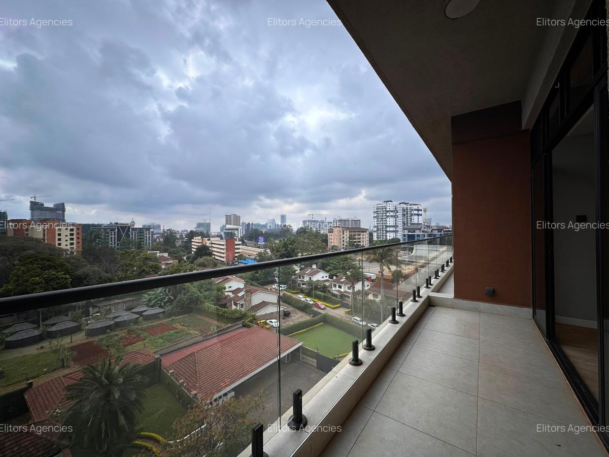 2 Bed Apartment with En Suite at Brookside Drive - 2
