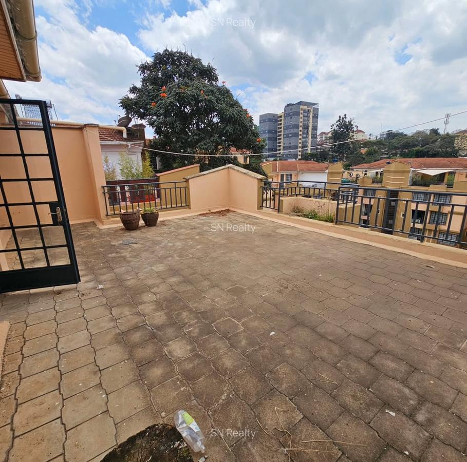 3 Bed Apartment with En Suite in Riverside - 7