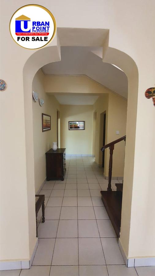 3 Bed Villa with En Suite in Watamu - 6