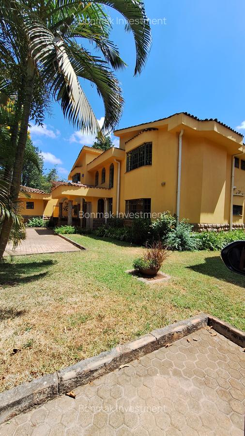 4 Bed Townhouse with En Suite at Lavington Green - 4