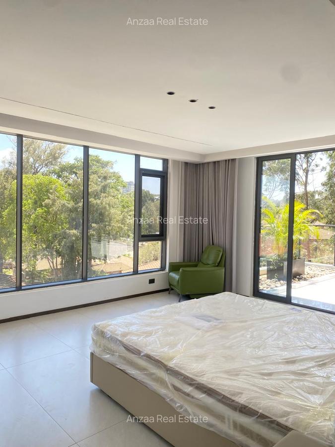 5 Bed Villa with En Suite at Jacaranda Avenue - 11