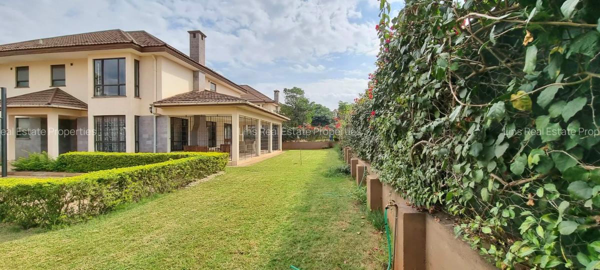 4 Bed Townhouse with En Suite in Runda - 1