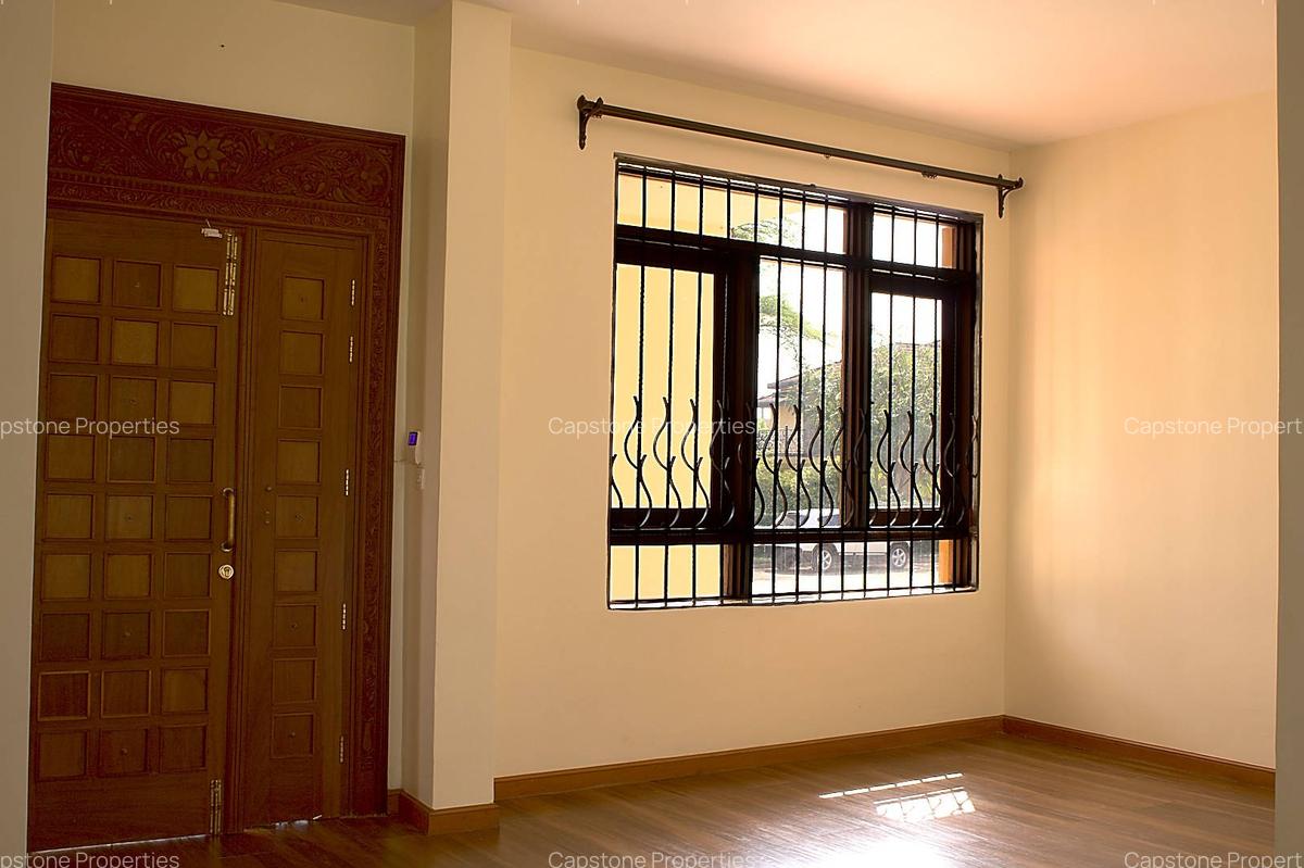 4 Bed Townhouse with En Suite in Runda - 4