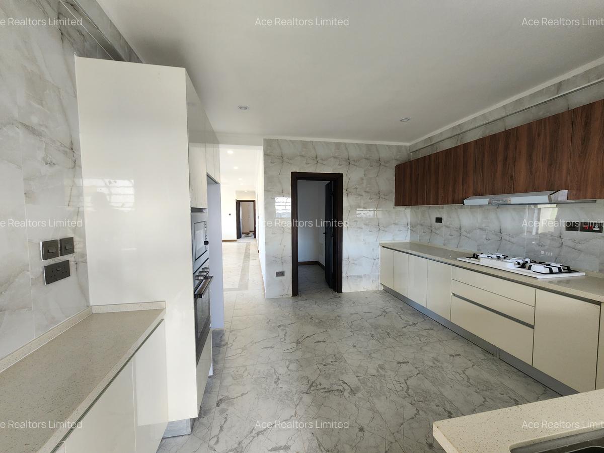 Furnished 3 Bed Apartment with En Suite at Mandera Road - 6