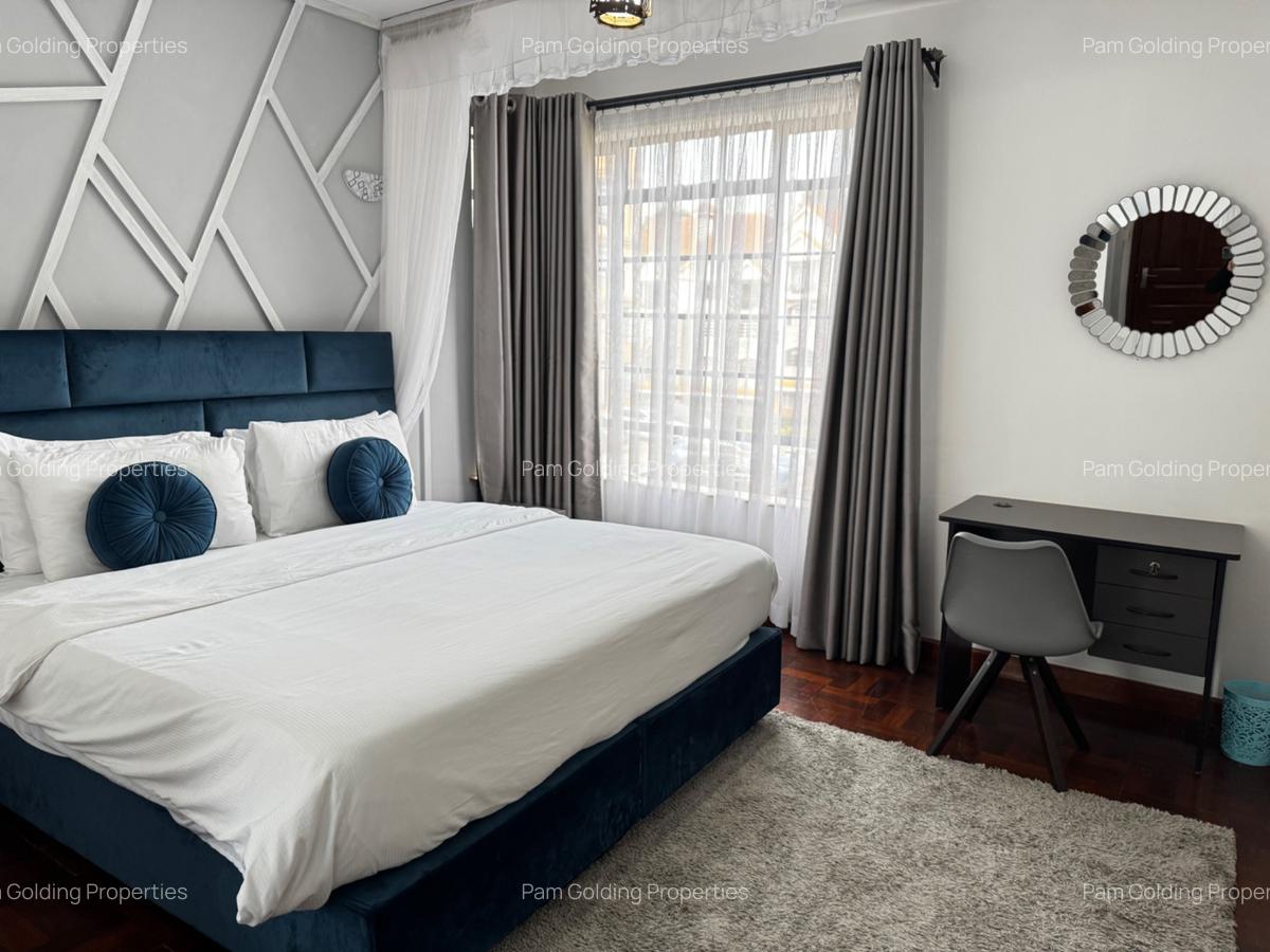 2 Bed Apartment with En Suite in Riverside - 16