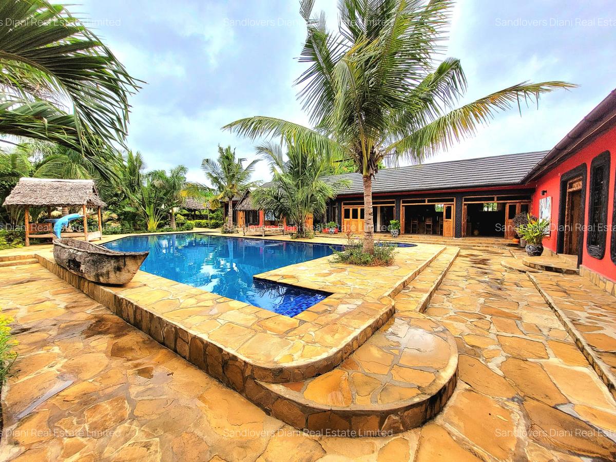 3 Bed Villa with En Suite in Diani - 8
