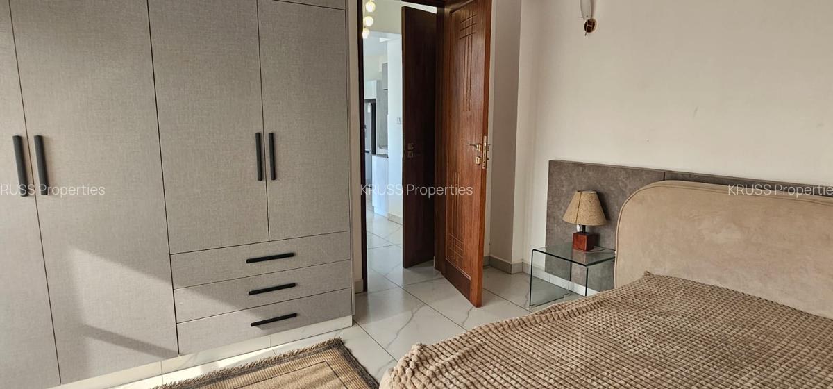 1 Bed Apartment with Lift at As153 - 5