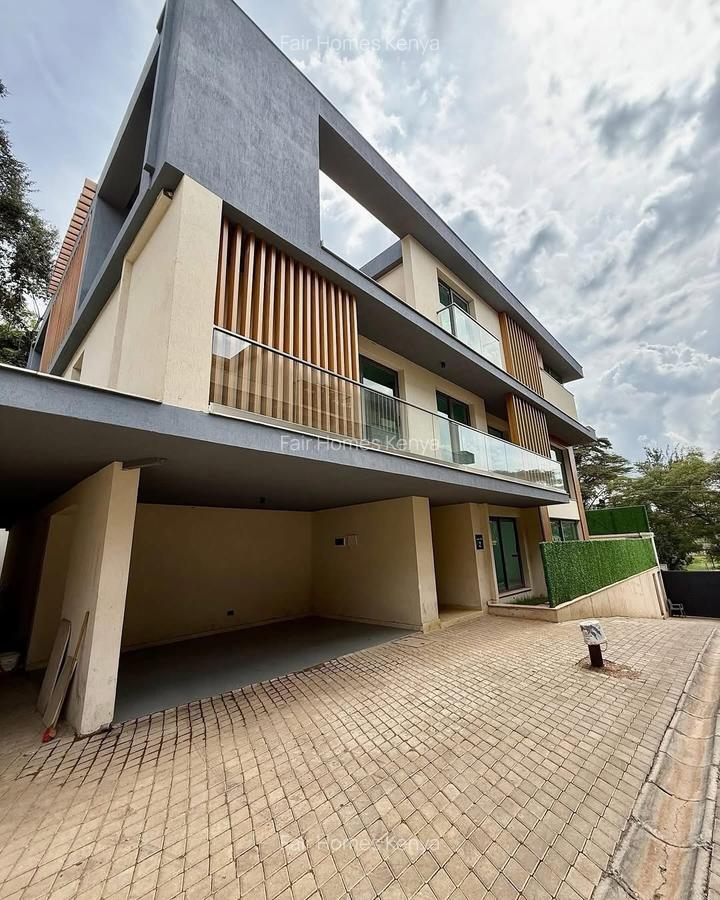 5 Bed Townhouse with En Suite at Chalbi Drive - 19