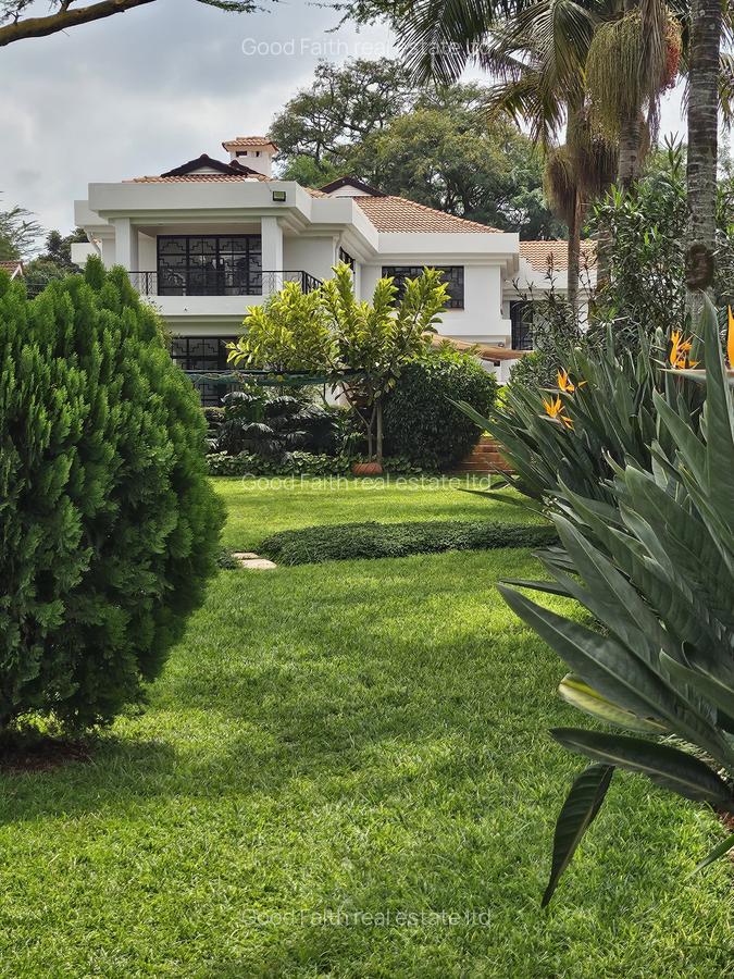 4 Bed House with En Suite in Runda - 2