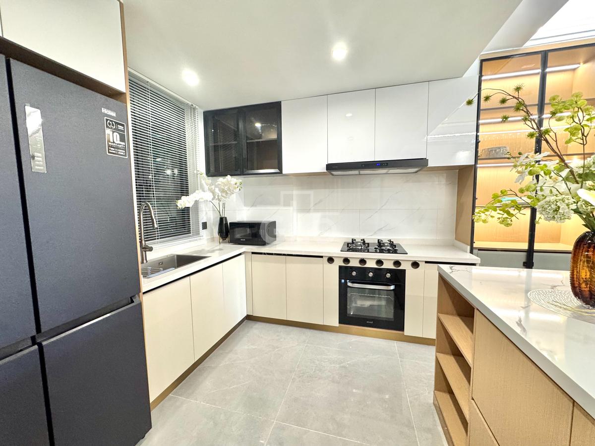 3 Bed Apartment with En Suite in Riara Road - 8