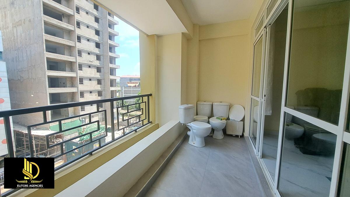 4 Bed Apartment with En Suite at 4Th Parklands Road - 1