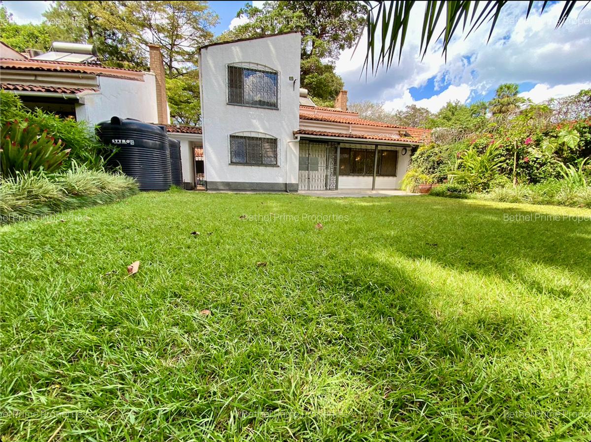 4 Bed Townhouse with En Suite in Muthaiga - 14