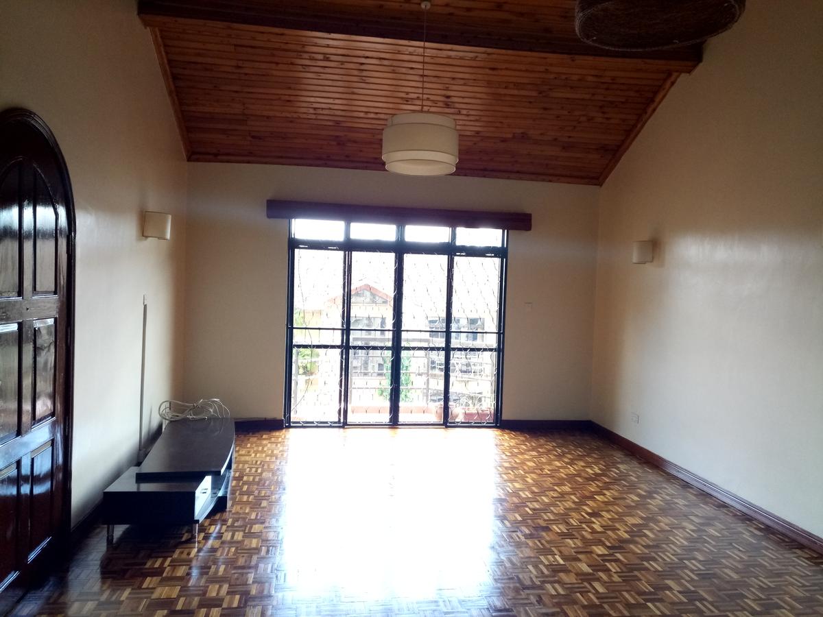 3 Bed Apartment with En Suite at Westlands - 2