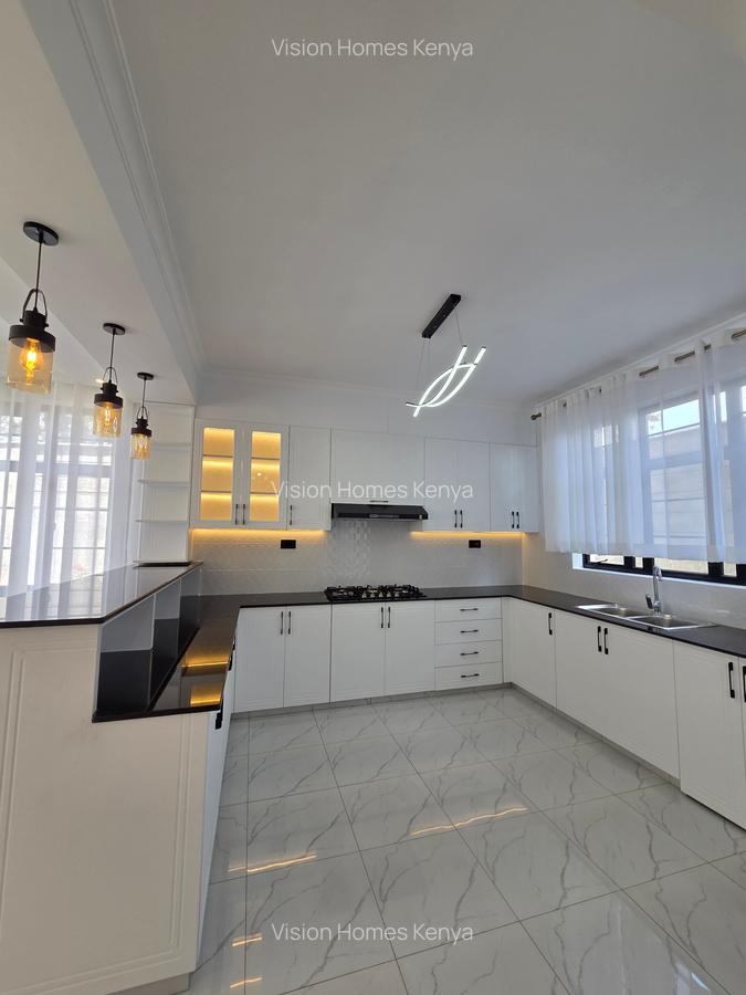 4 Bed Villa with En Suite in Ngong - 12
