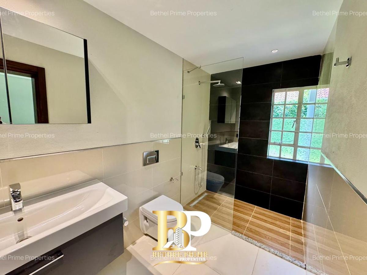 4 Bed Townhouse with En Suite in Runda - 4