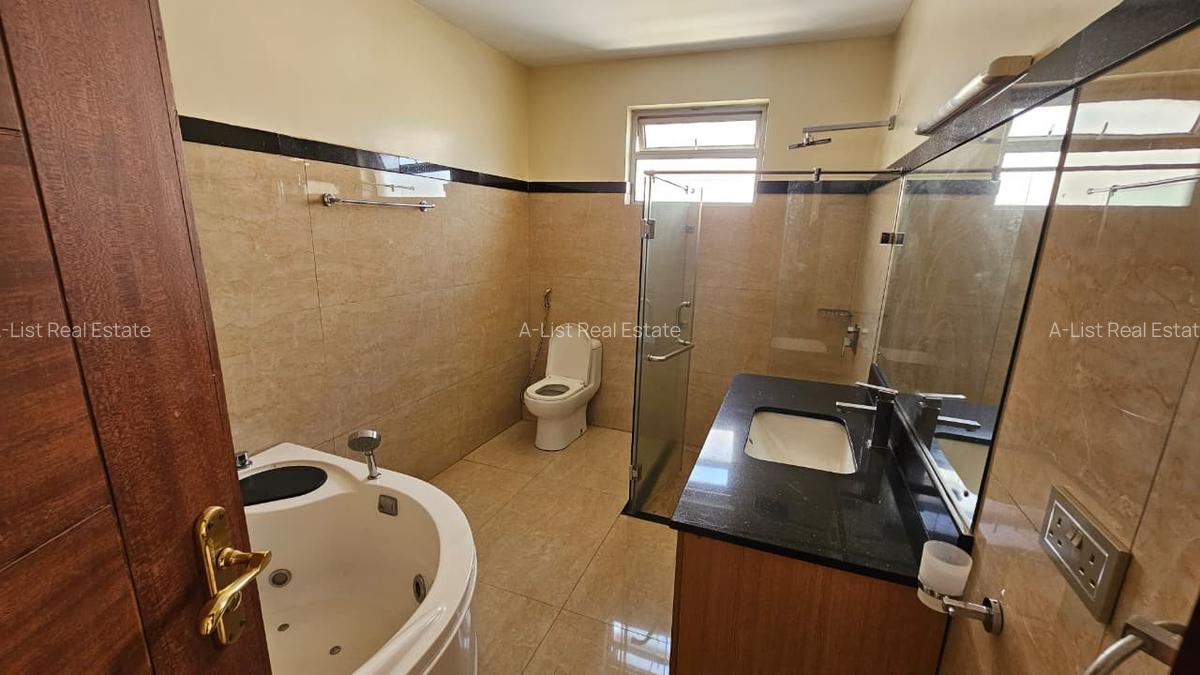 4 Bed Apartment with En Suite at Vihiga Road - 20