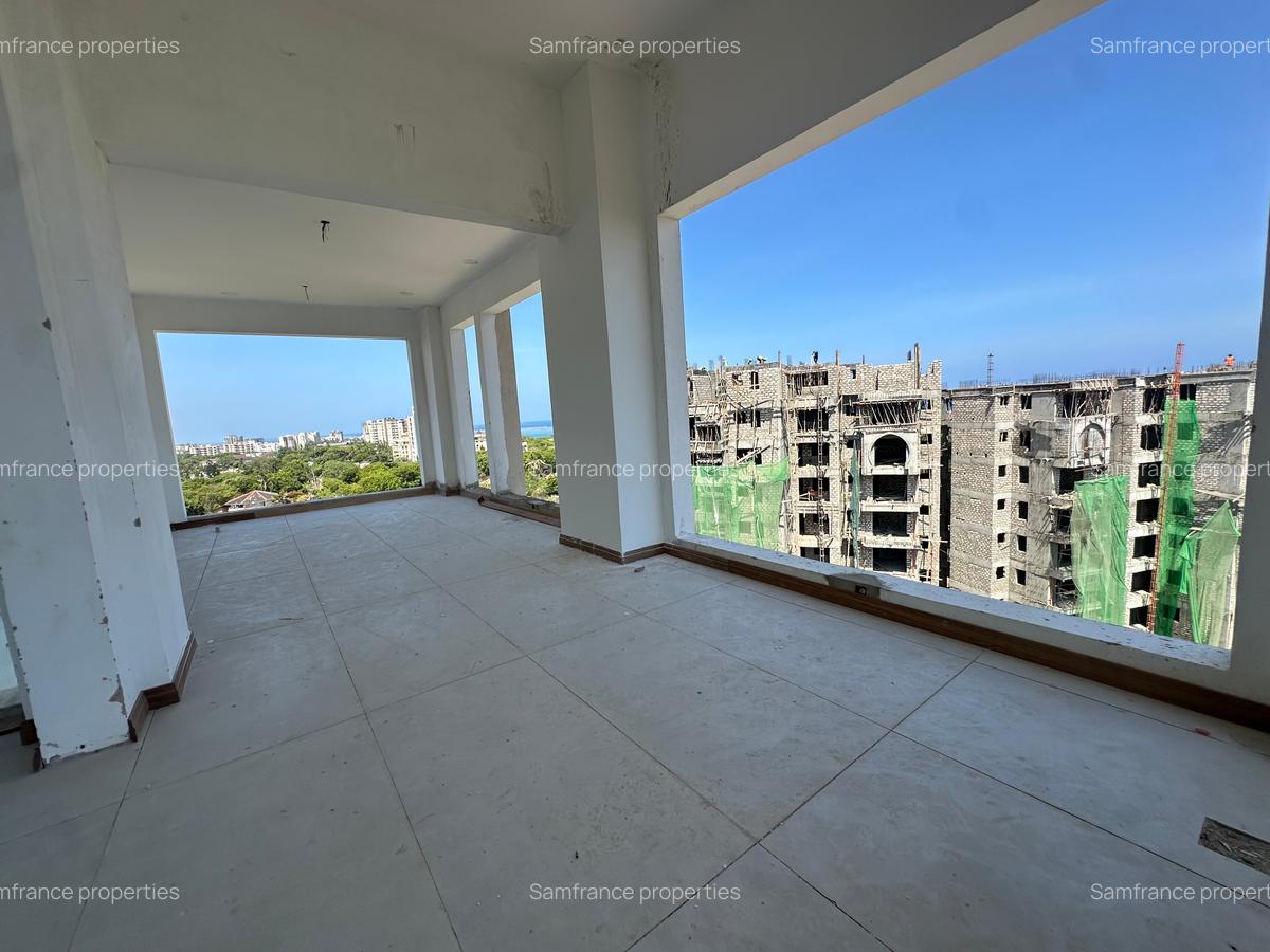 4 Bed Apartment with En Suite at Mount Kenya Road - 3