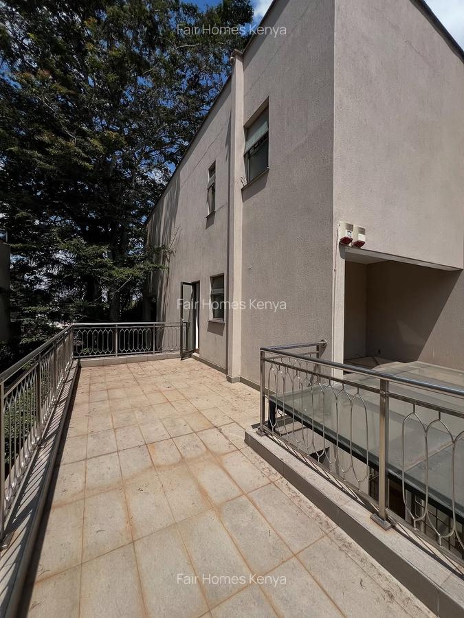 5 Bed Townhouse with En Suite at Mzima Springs - 7