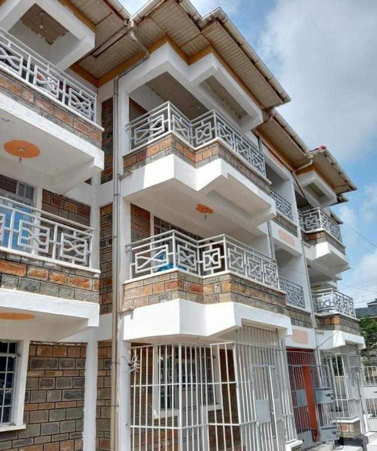 10 Bed House with En Suite at Kisumu Mamboleo - 1