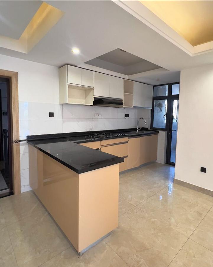 3 Bed Apartment with En Suite at King'Ara Road - 1