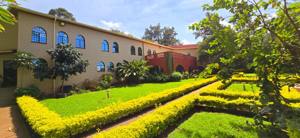 Commercial Property with Service Charge Included at Runda Grove - 6