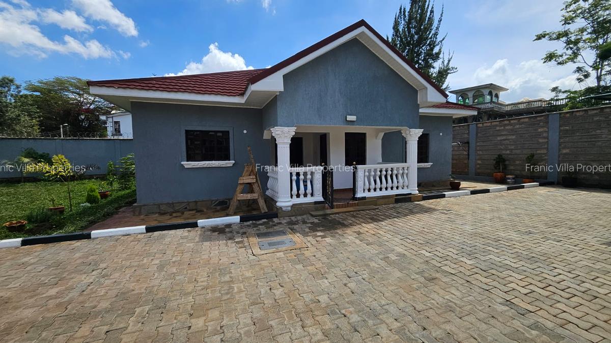 3 Bed Villa with En Suite at Runda - 11