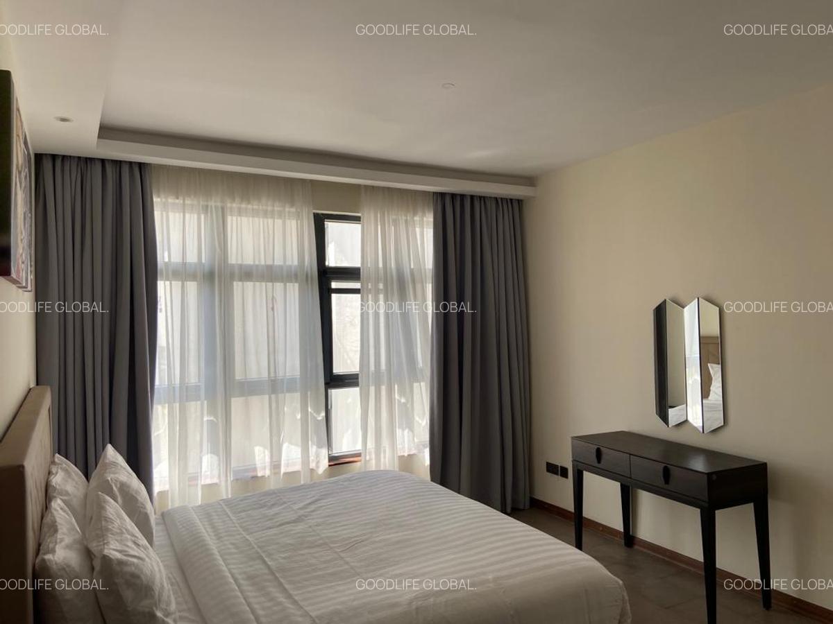 Serviced 2 Bed Apartment with En Suite at Spring Valley - 18