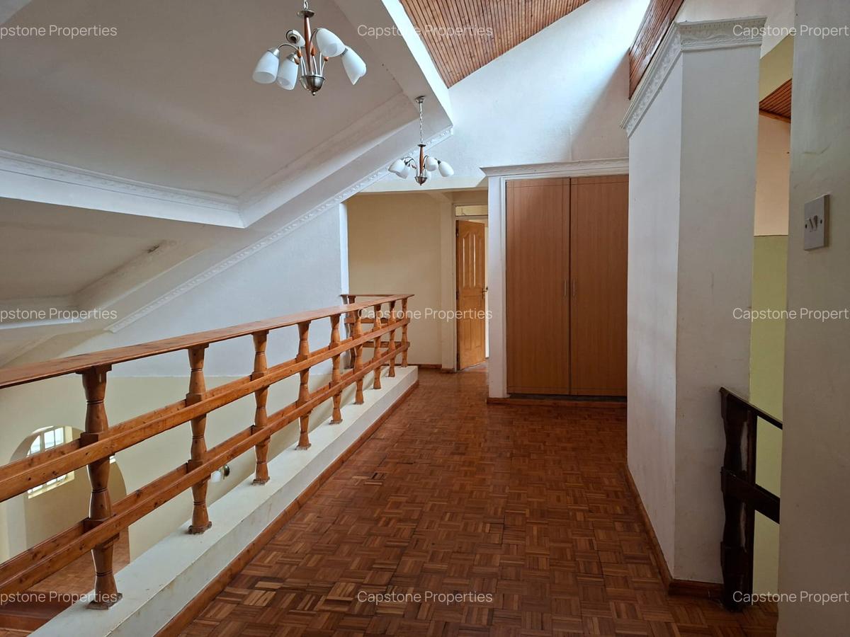 4 Bed House with En Suite in Runda - 7