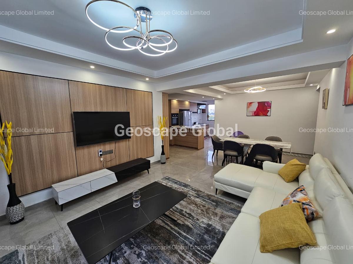 3 Bed Apartment with En Suite in Riverside - 5