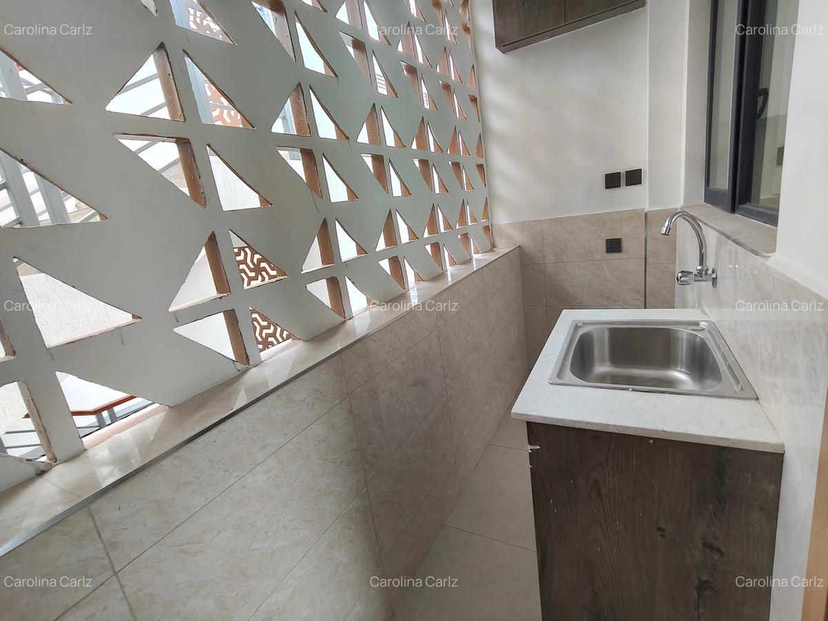 2 Bed Apartment with En Suite at Brookside Drive - 12