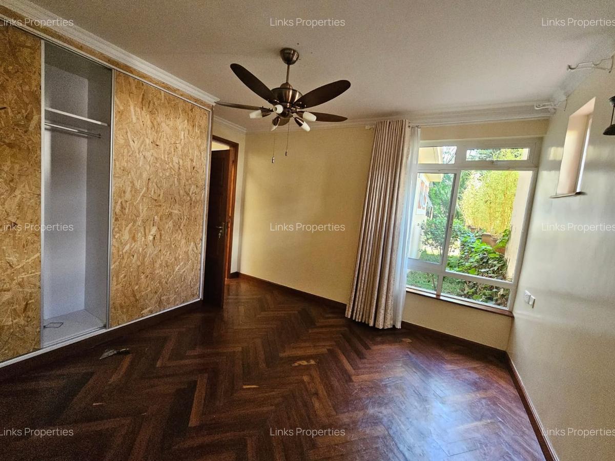 4 Bed Townhouse with En Suite at Karen - 3