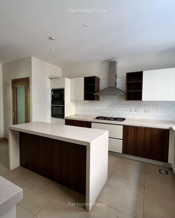 5 Bed Townhouse with En Suite at Njumbi Lane - 11