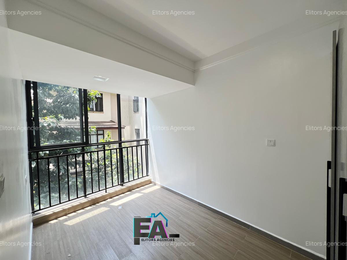 1 Bed Apartment with En Suite at Riverside Drive - 7