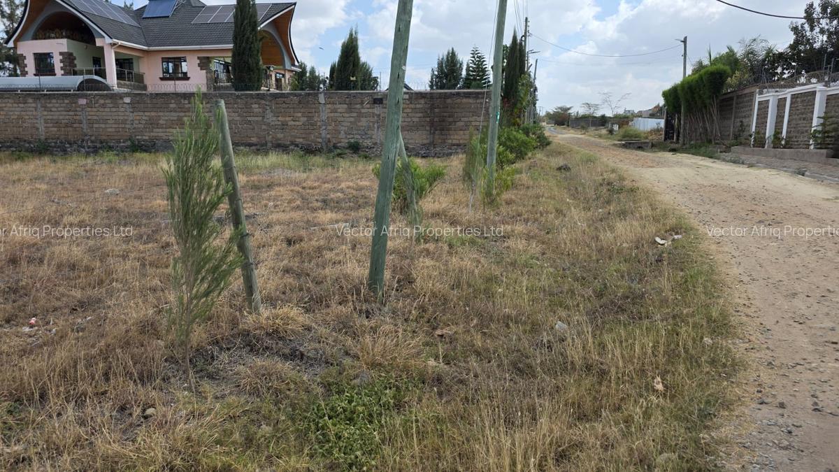 Land in Kitengela - 1