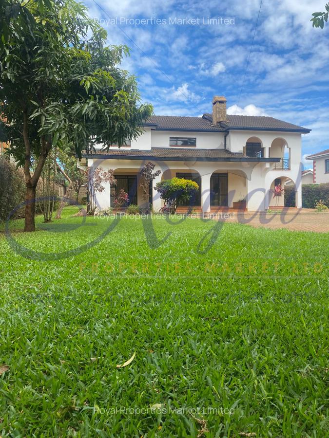 4 Bed Townhouse with En Suite in Mountain View - 1