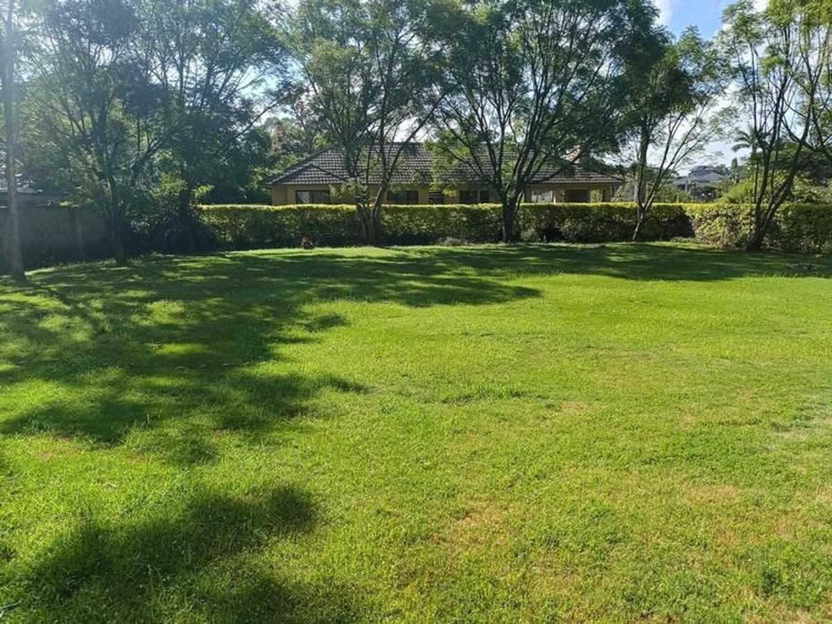4 Bed House with En Suite at Ridgeways - 2