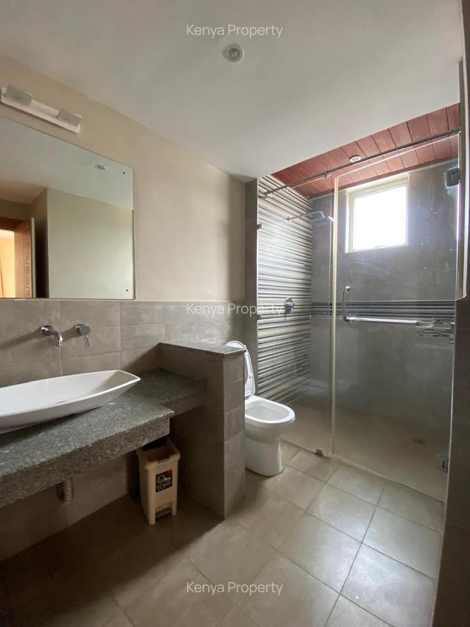 Serviced 2 Bed Apartment with En Suite at Chaka Road - 14