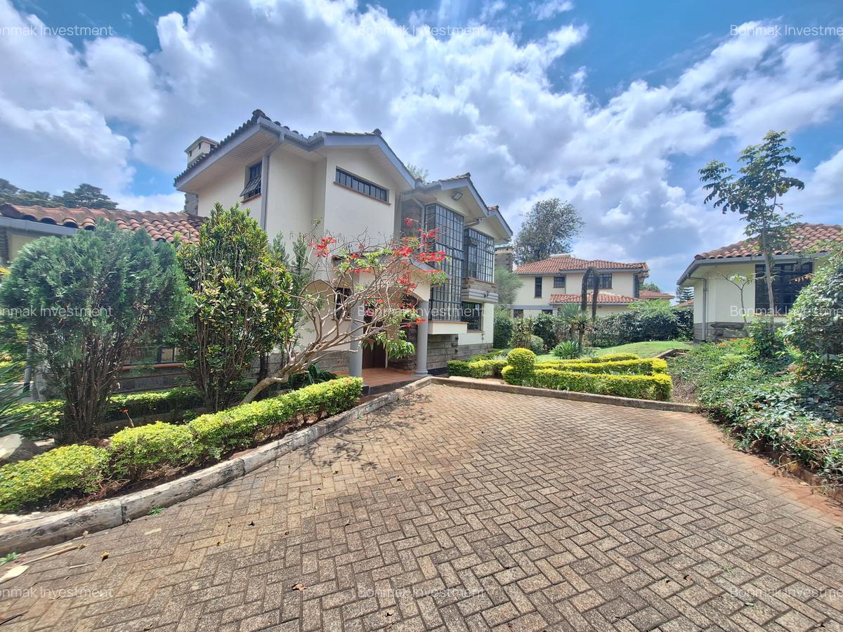 4 Bed Townhouse with En Suite at Redhill Link Road - 6