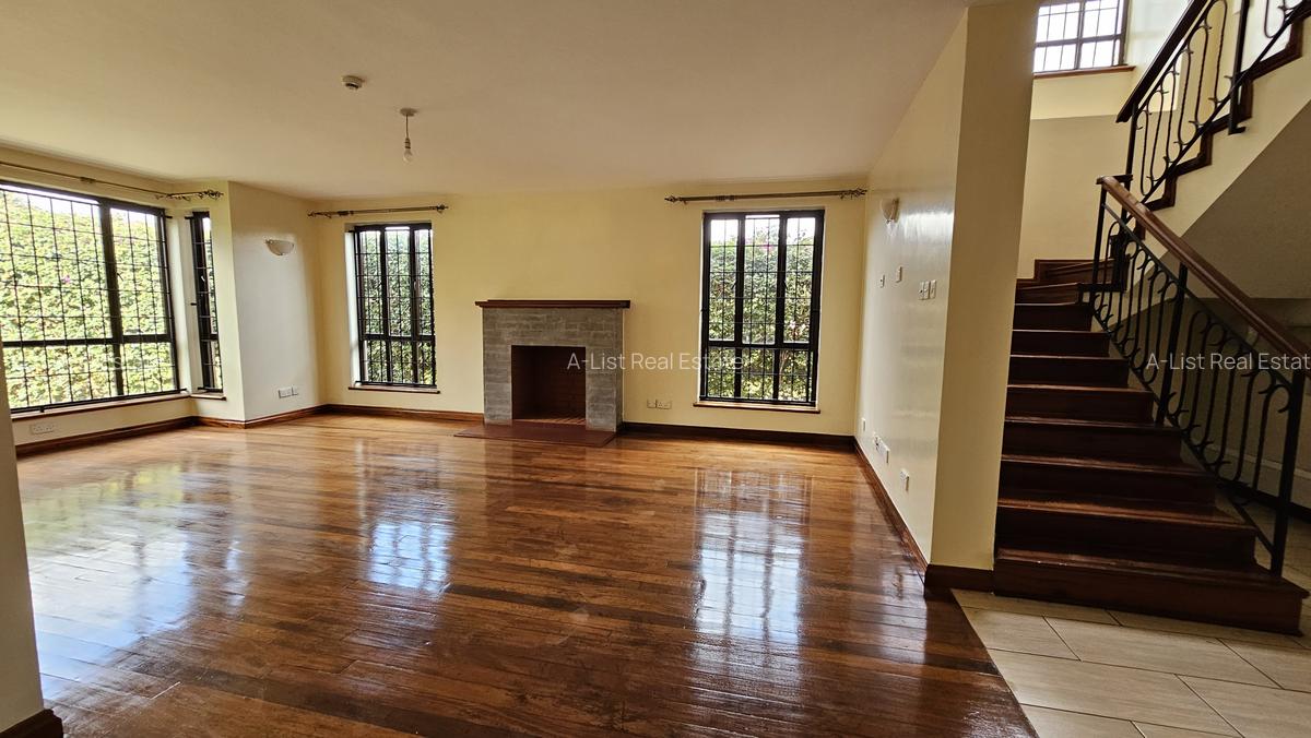 4 Bed Villa with En Suite at Runda Ruaka Rd - 2