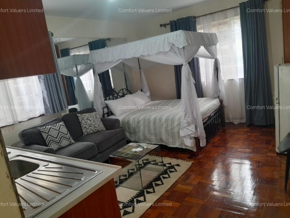 Serviced 1 Bed Apartment with En Suite at Kilimani - 4
