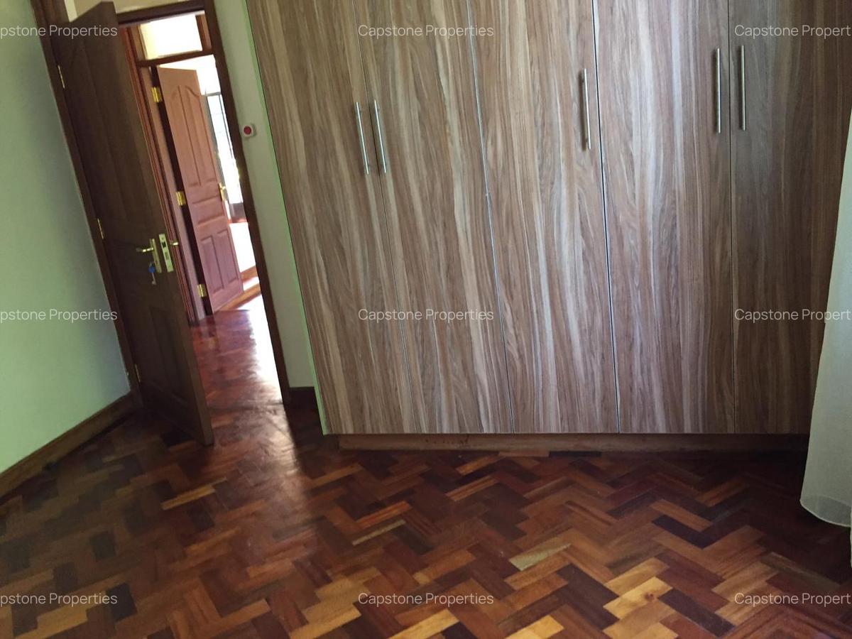 4 Bed Townhouse with En Suite in Kitisuru - 11