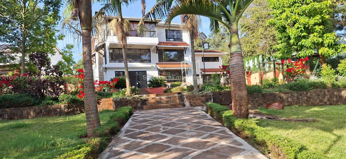 6 Bed House with En Suite in Gigiri - 1