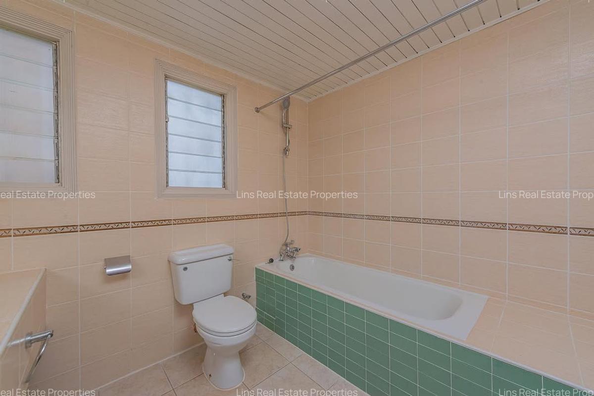 4 Bed Townhouse with En Suite in Muthaiga - 8