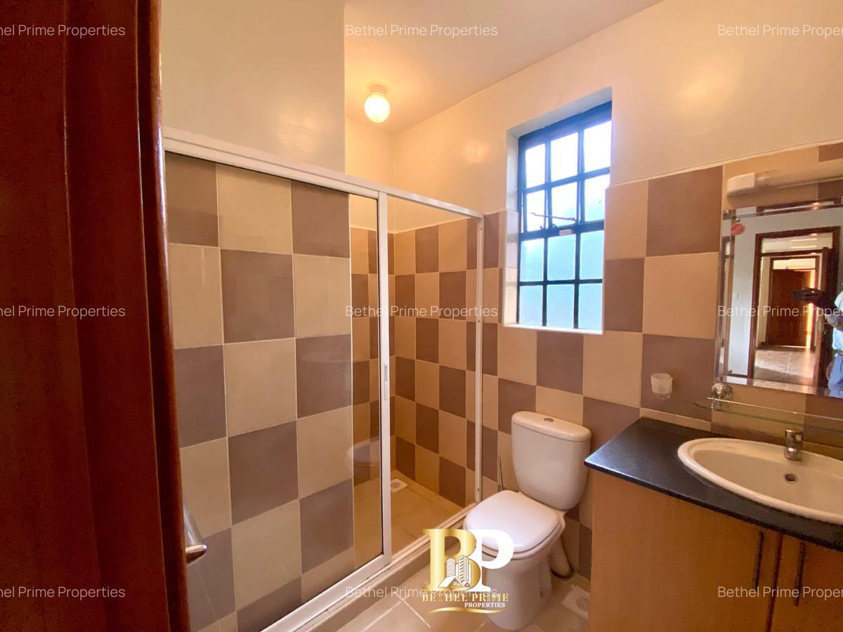 4 Bed Townhouse with En Suite in Runda - 19