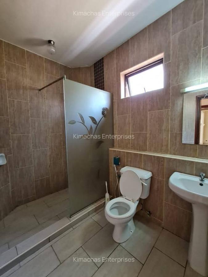 3 Bed Apartment with En Suite at Moyne Drive - 13