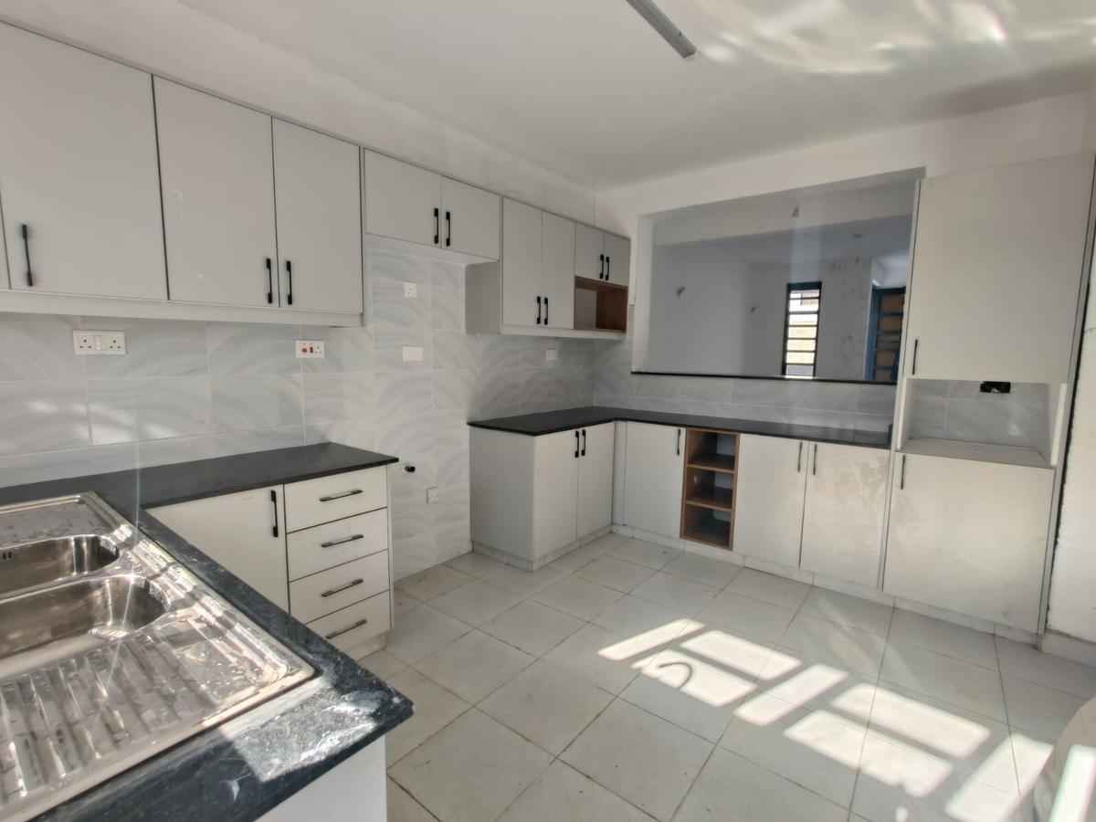 3 Bed Townhouse with En Suite in Kikuyu Town - 2