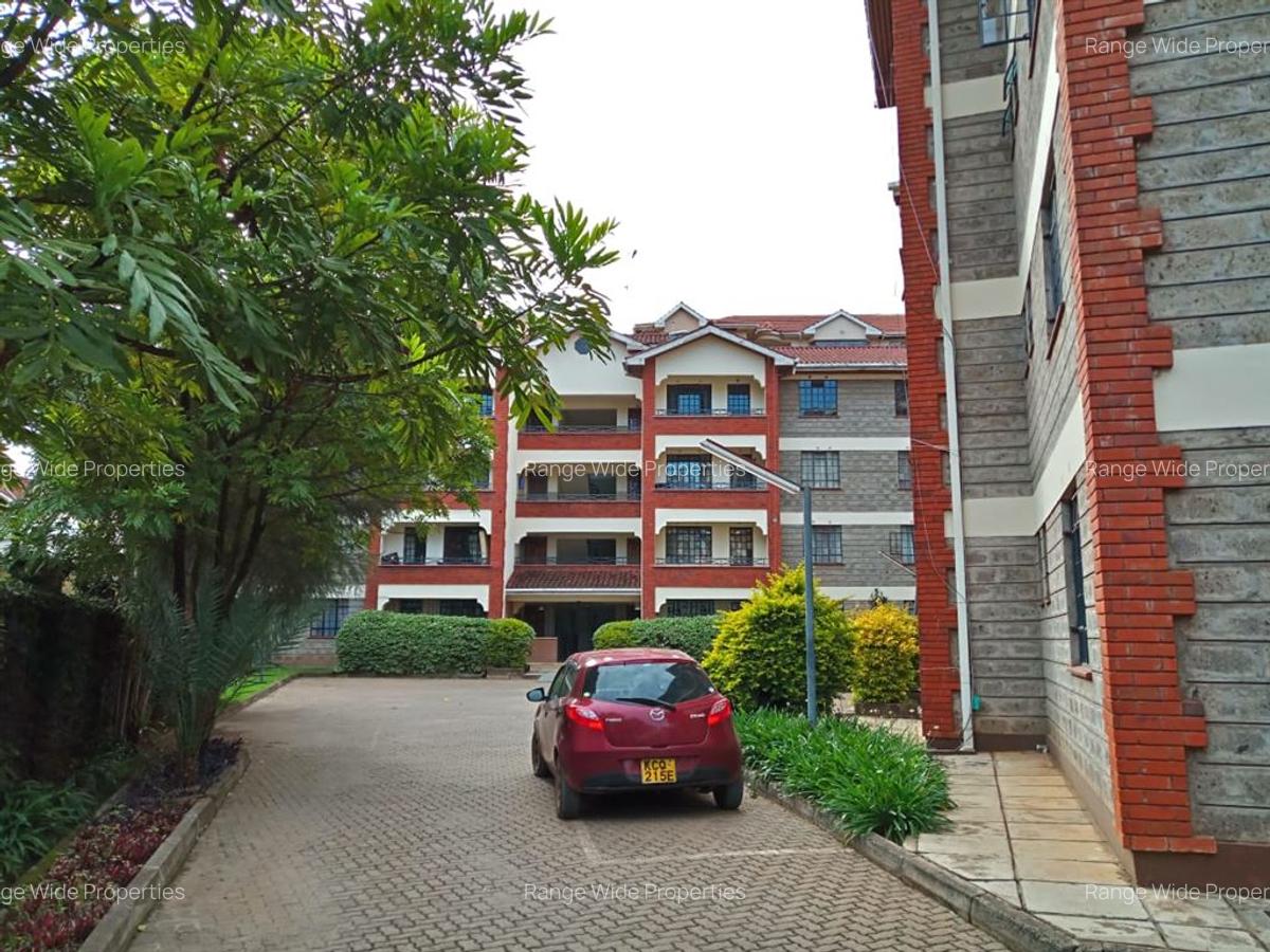 2 Bed Apartment with En Suite at Valley Arcade - 9